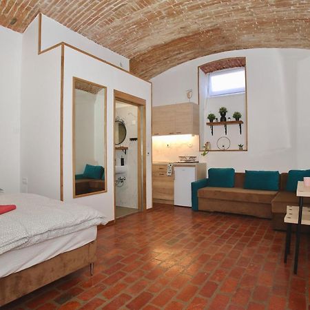 Podroom Apartments Ljubljana Bagian luar foto