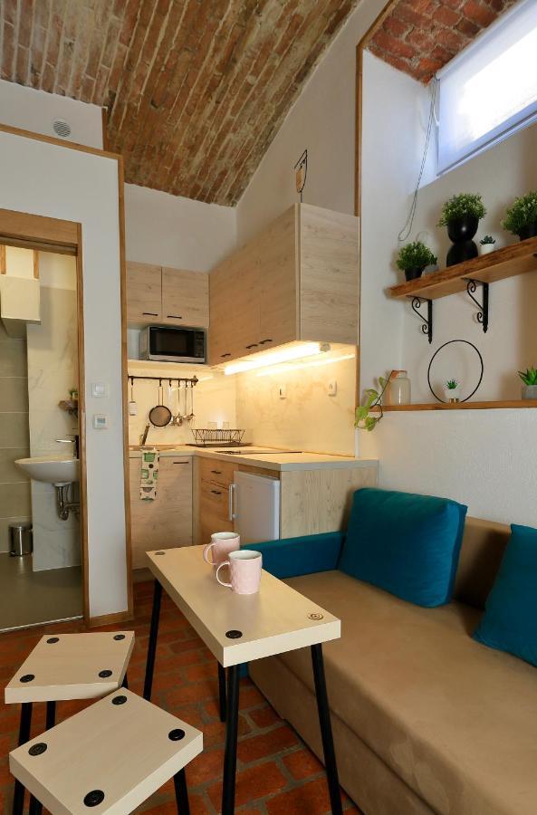 Podroom Apartments Ljubljana Bagian luar foto