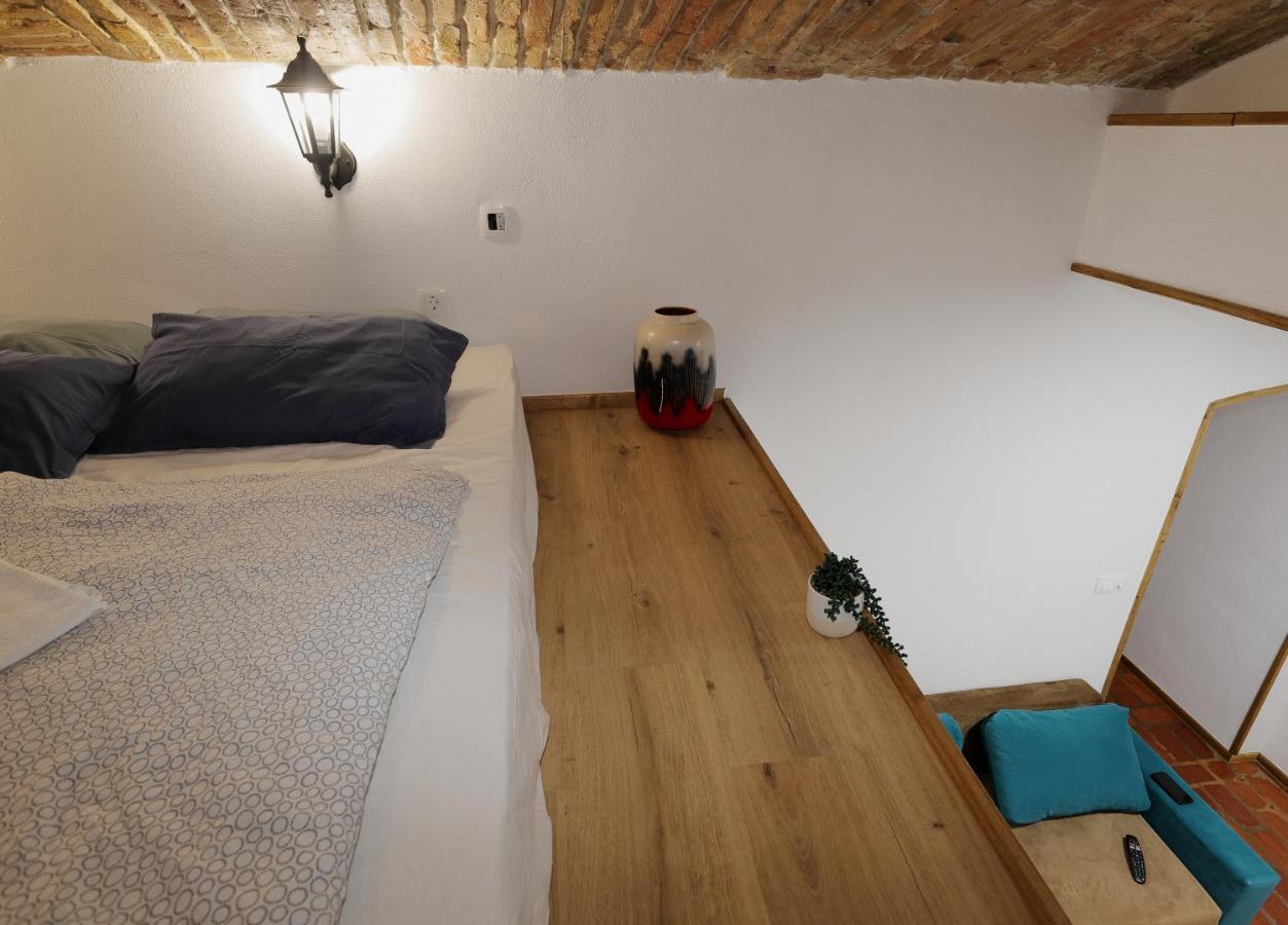 Podroom Apartments Ljubljana Bagian luar foto