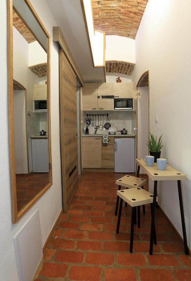 Podroom Apartments Ljubljana Bagian luar foto